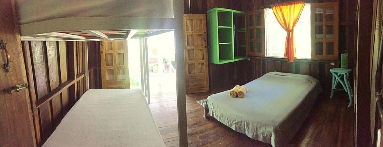 Madre Selva Hostel Puerto Viejo de Talamanca Eksteriør bilde