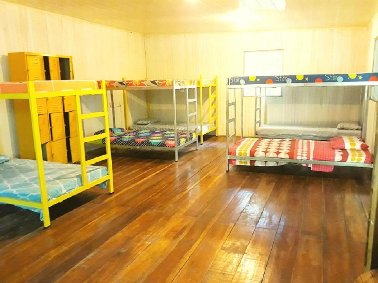 Madre Selva Hostel Puerto Viejo de Talamanca Eksteriør bilde